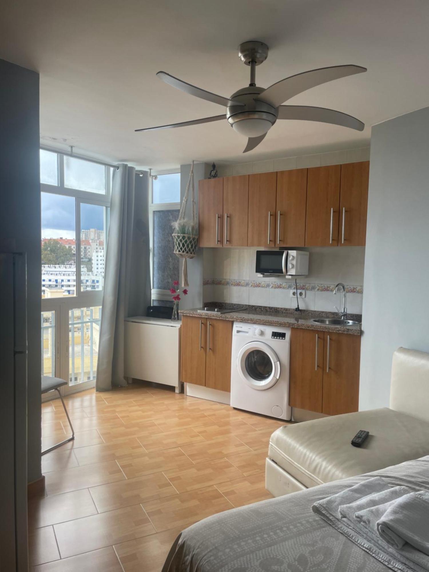 Benalmadena ,Apartamento-Estudio Primera Linea De Playa Extérieur photo